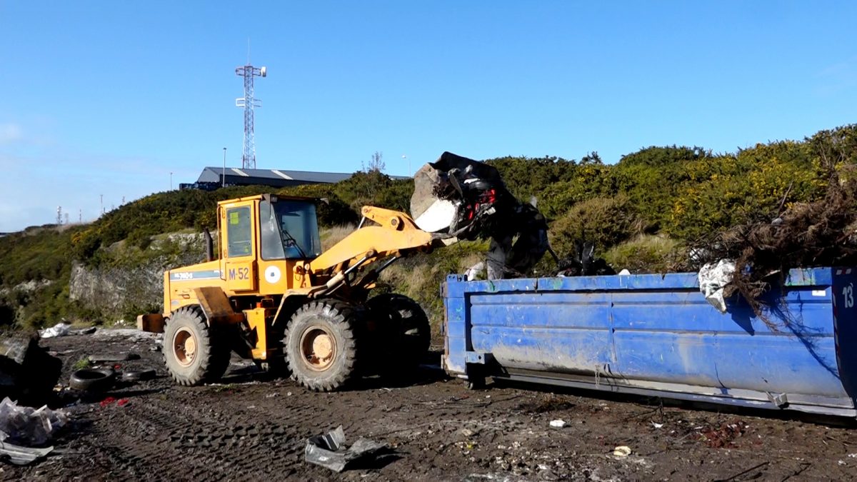 Diario Puerto Varas Municipio de Puerto Montt retira 70 toneladas de basura de vertedero ilegal