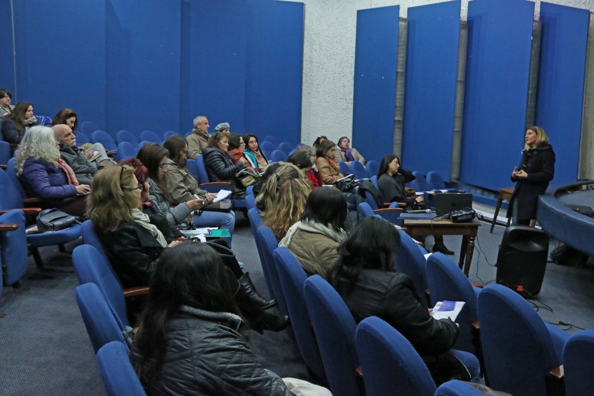 Diario Puerto Varas Convenio municipal con Centro de Desarrollo de Negocios