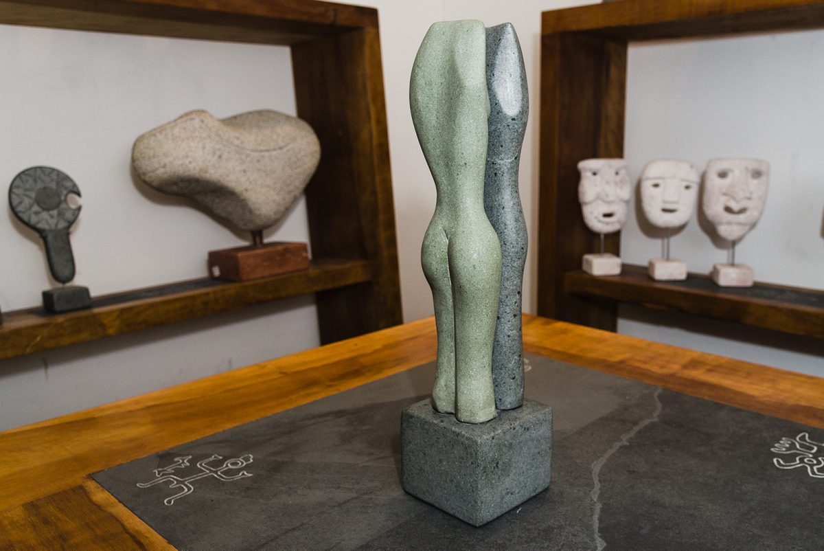 Esculturas Marco Antonio Fuentes - Diario Puerto Varas - 3er Encuentro de Arte, Diseño y Artesanía - Bosque Nativo