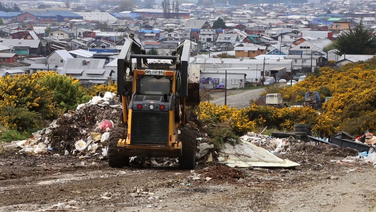 70 toneladas de desechos de vertedero ilegal se eliminaron en Puerto Montt - Diario Puerto Varas