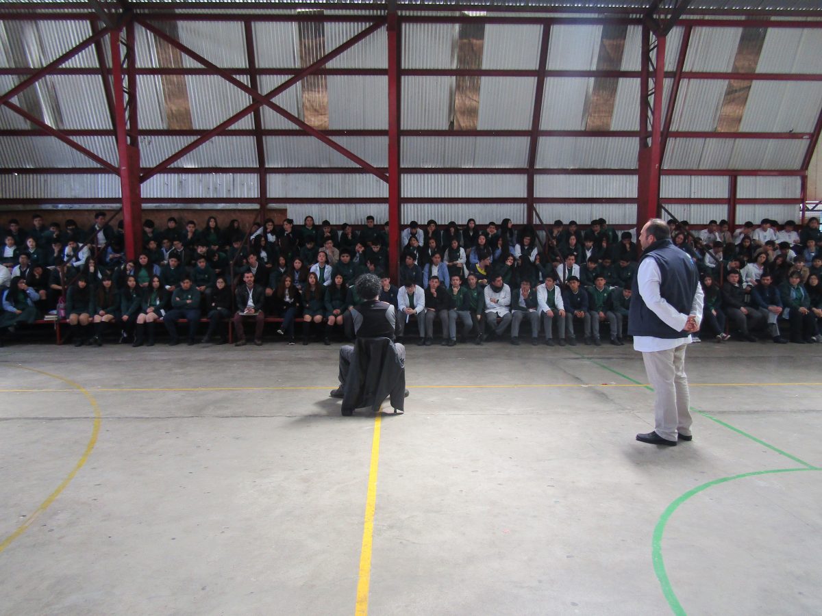 Dharma College realiza Conversatorio con Estudiantes - Diario Puerto Varas