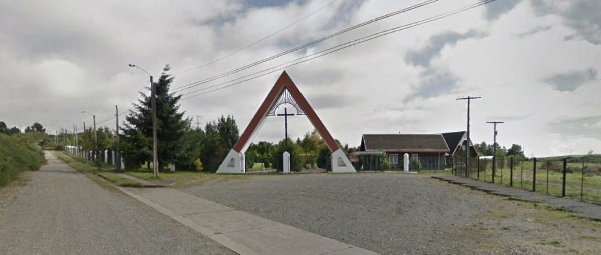 Puerto Varas cementerio municipal Puerta - GoogleEarth 2013