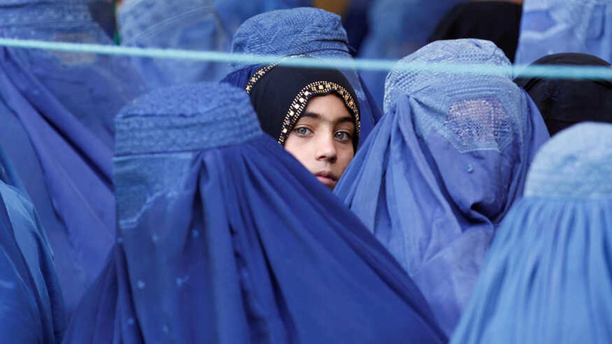 Mujeres afganas con burkas