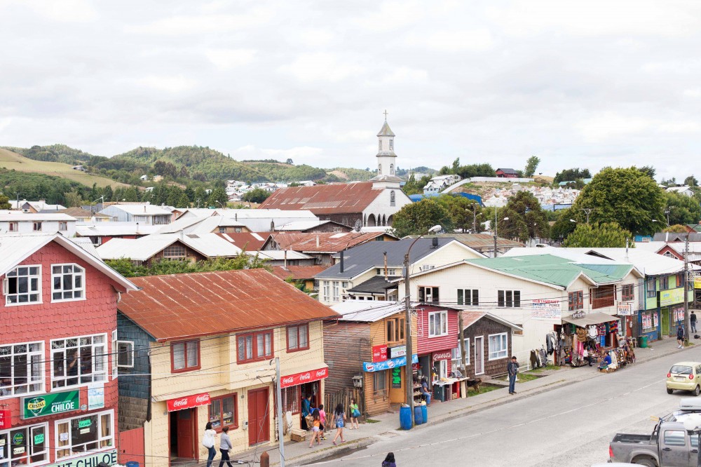 Entregan reconocimiento al Municipio de Dalcahue por ser la 1era Comuna Energética de la región de Los Lagos