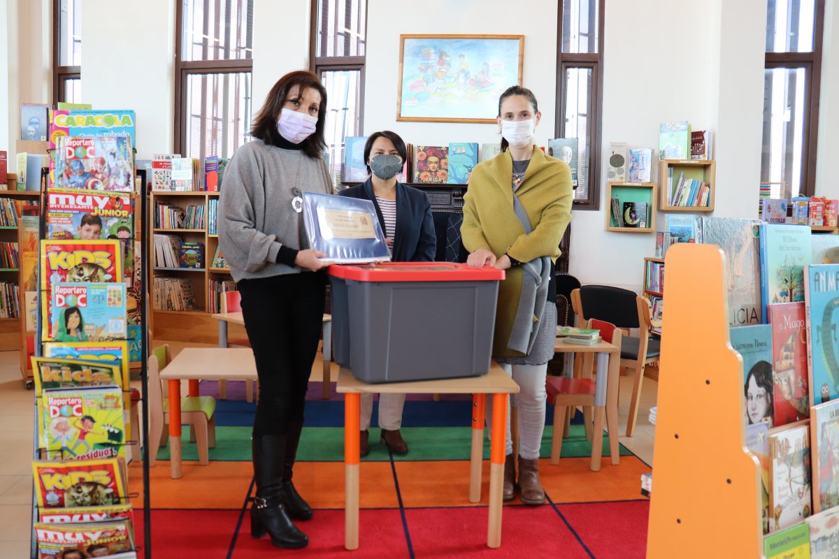 Biblioteca Pública Municipal de Frutillar sigue adelante con sus cajas viajeras para toda la comunidad