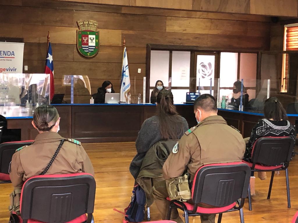 Puerto Varas refuerza trabajo intersectorial para prevenir consumo de alcohol y drogas