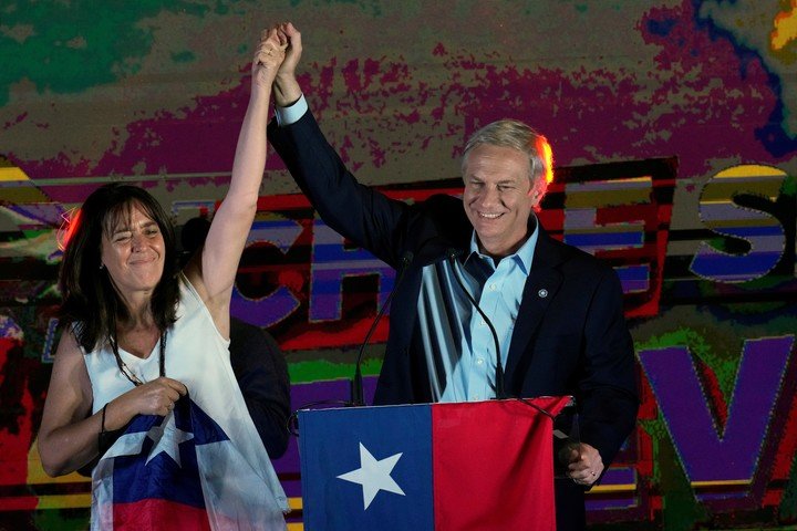 imagen de elclarin.com - En Puerto Varas Kast obtiene el 40% de los votos