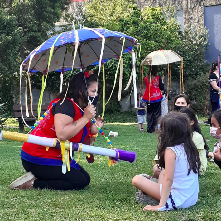 Carla Bravo: “La poesía es súper cercana a los niños ”
