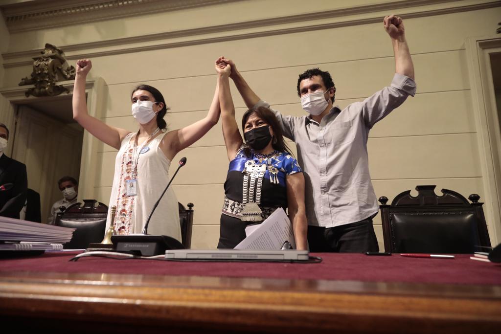 Convención Constitucional tiene nueva presidenta