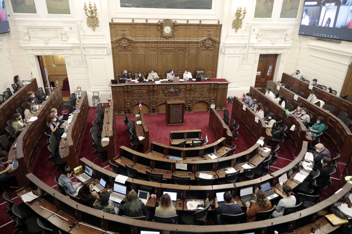 Comisión de Derechos Fundamentales comienza votación en particular