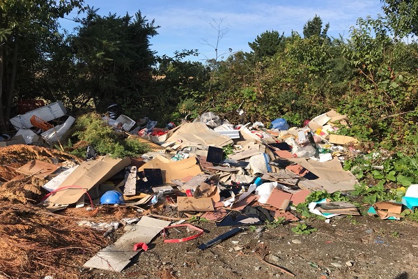 basura Ensenada Puerto Varas