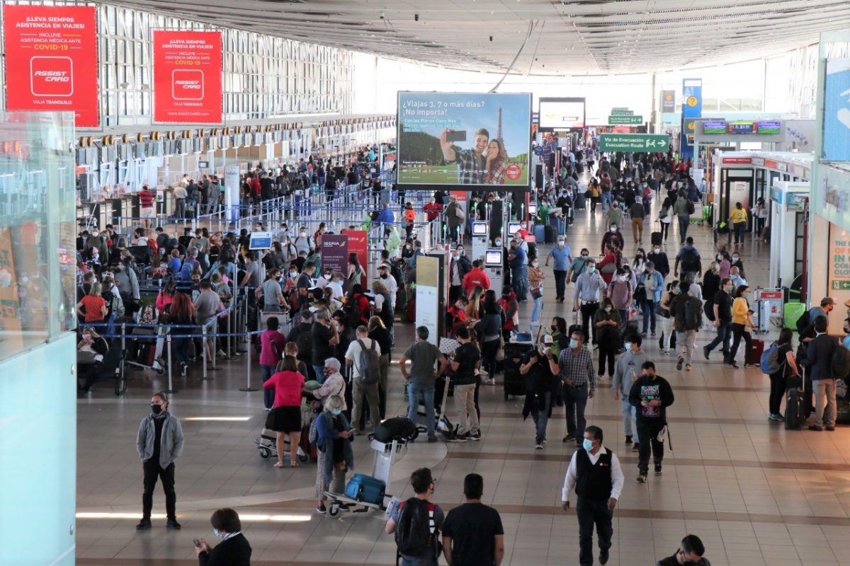 Alza de turistas extranjeros en el verano marca recuperación del sector