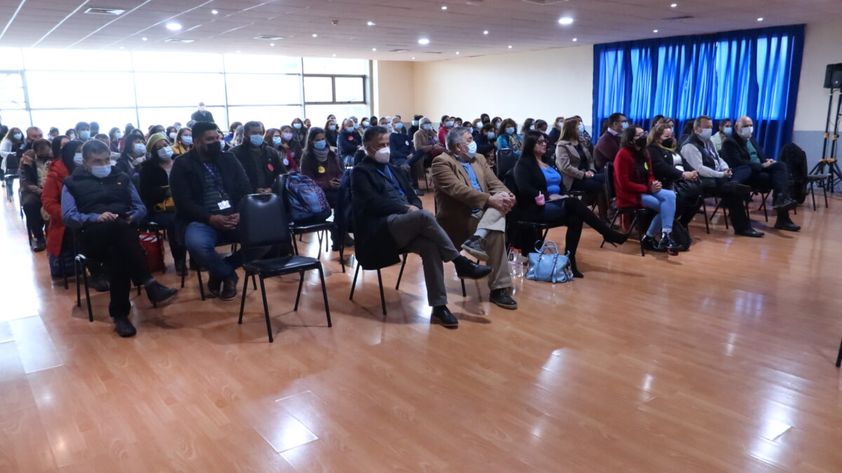 Daem Puerto Montt realiza jornada de resolución de conflictos
