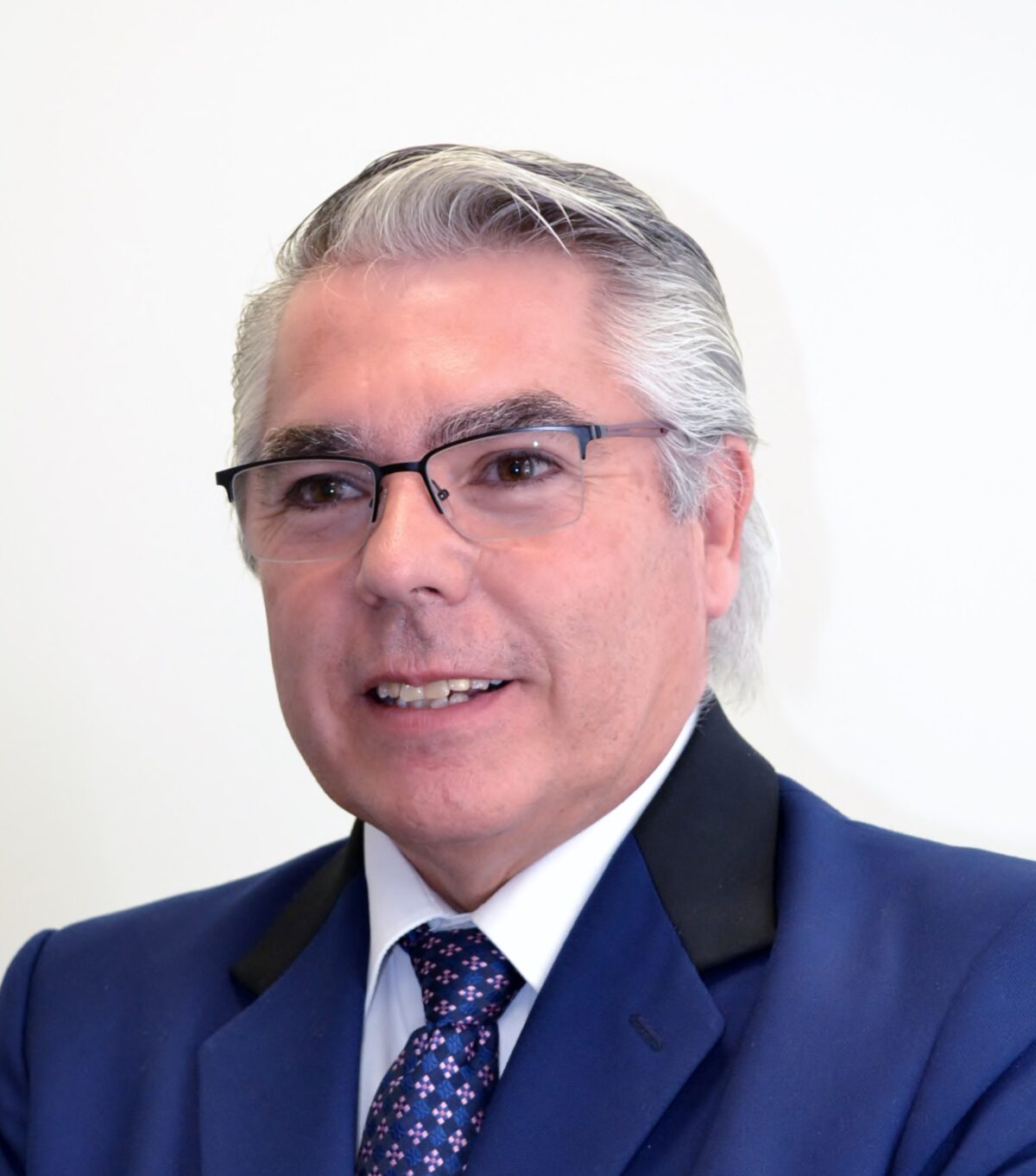 Opinión: Ministerio de las Culturas institucionalidad a medias Por José Albuccó
