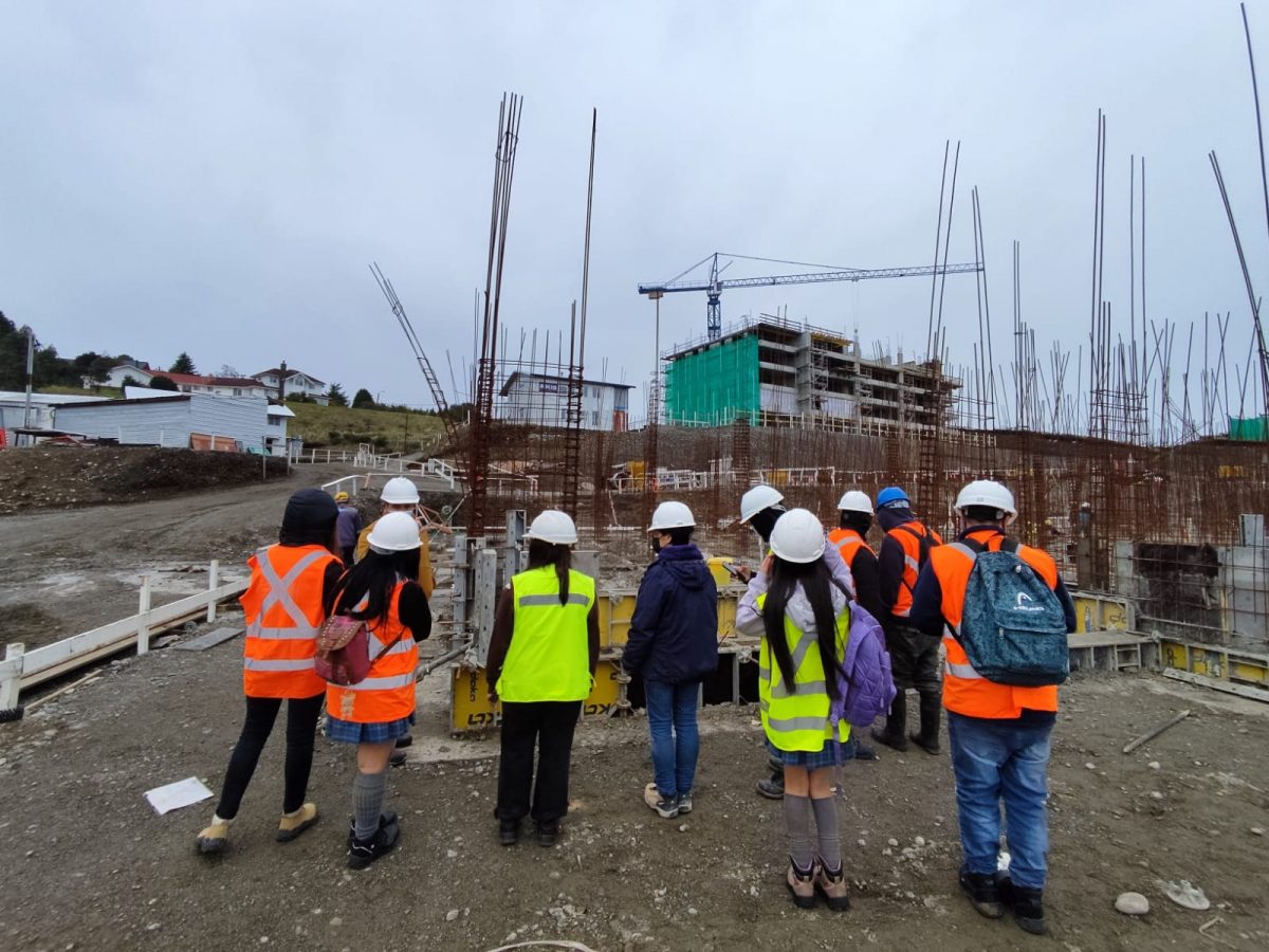 Más de 150 estudiantes Técnico-Profesionales participan de la Semana Formativa de la Construcción