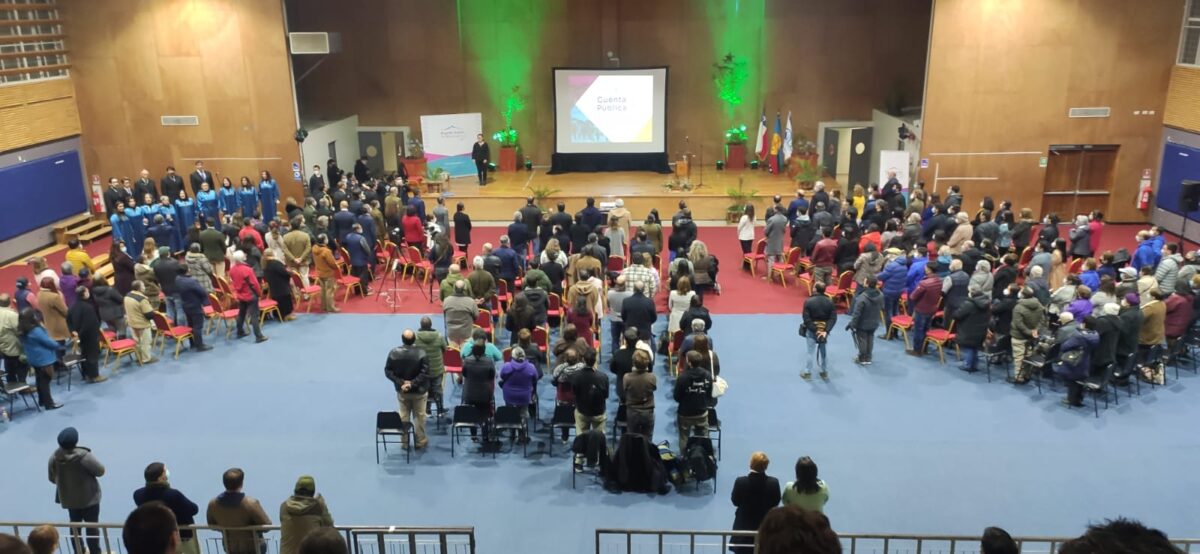 Alcalde de Puerto Varas realiza primera cuenta pública