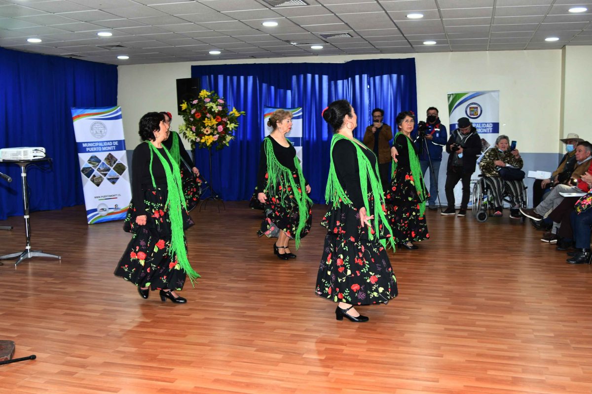 Puerto Montt celebra Mes de las Personas Mayores