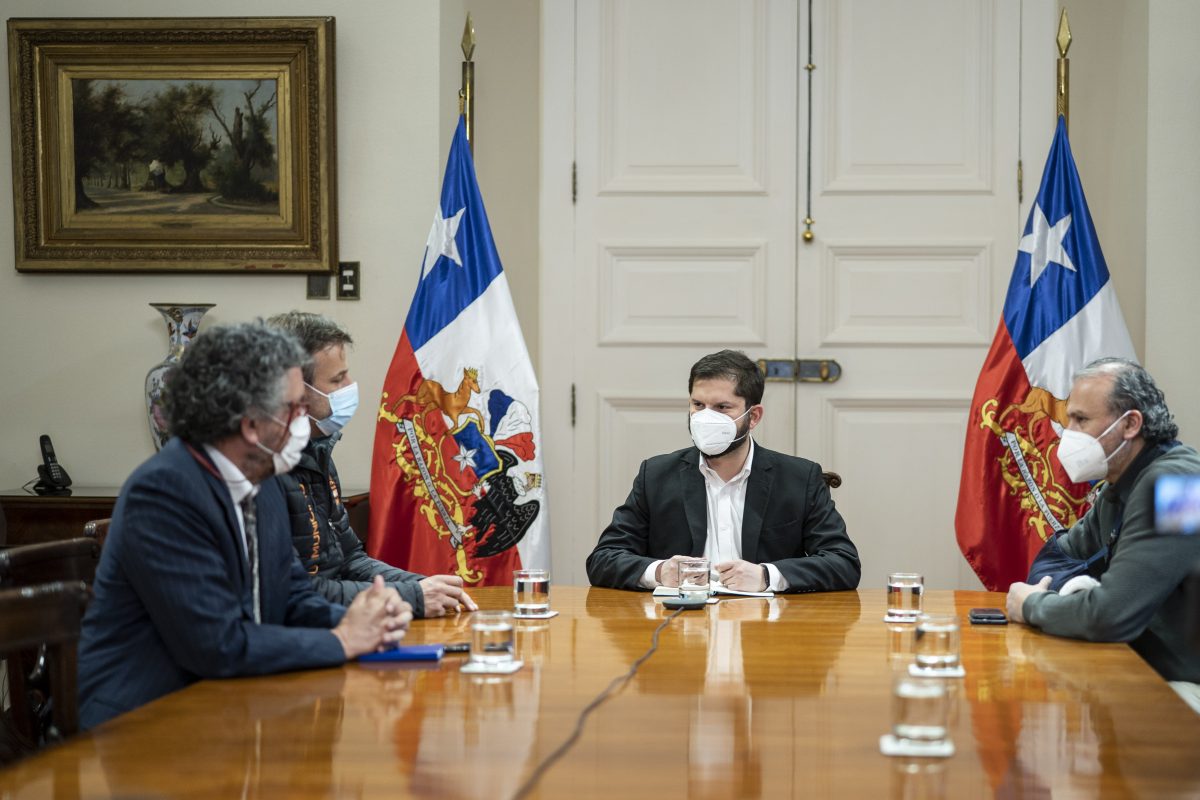 Gobernadores abogan por la descentralización