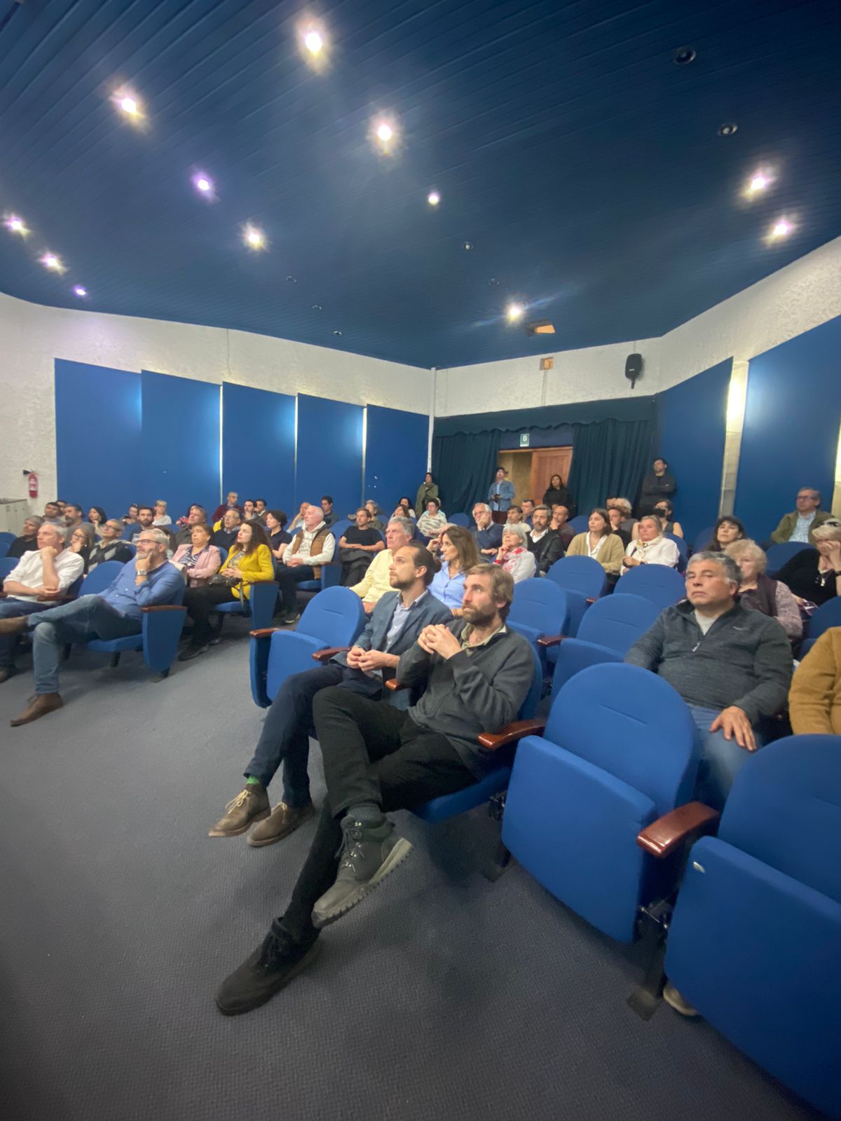 Tercera audiencia pública por actualización de Plan Regulador Comunal despierta inquietudes en vecinos