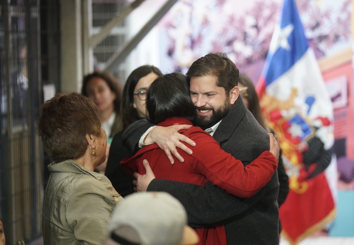 Gabriel Boric lanza convocatoria nacional para fortalecer barrios comerciales