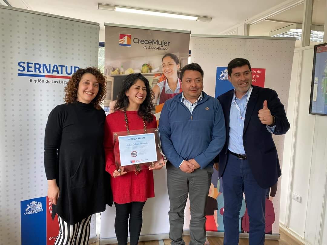 Mujer de Quenuir obtiene distinción Empresaria Turística