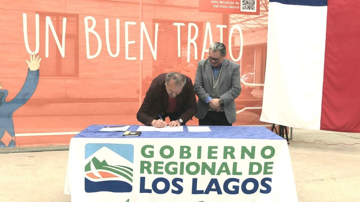 Firman convenio para beneficiar a grupos vulnerables de la región