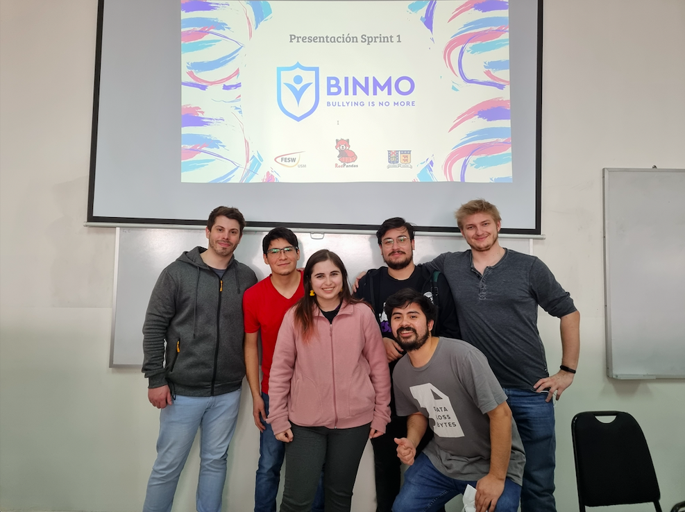 Futuros ingenieros preparan proyectos de software para problemas de la vida diaria