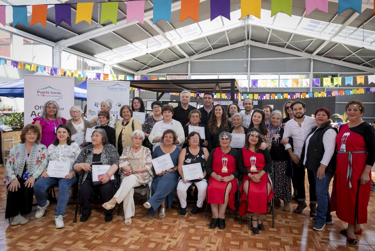 Puerto Varas promueve envejecimiento activo