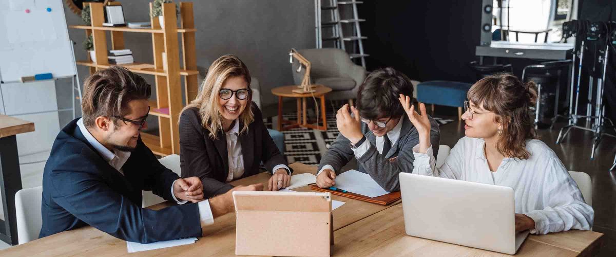 Jóvenes pueden emprender con Innova Fosis