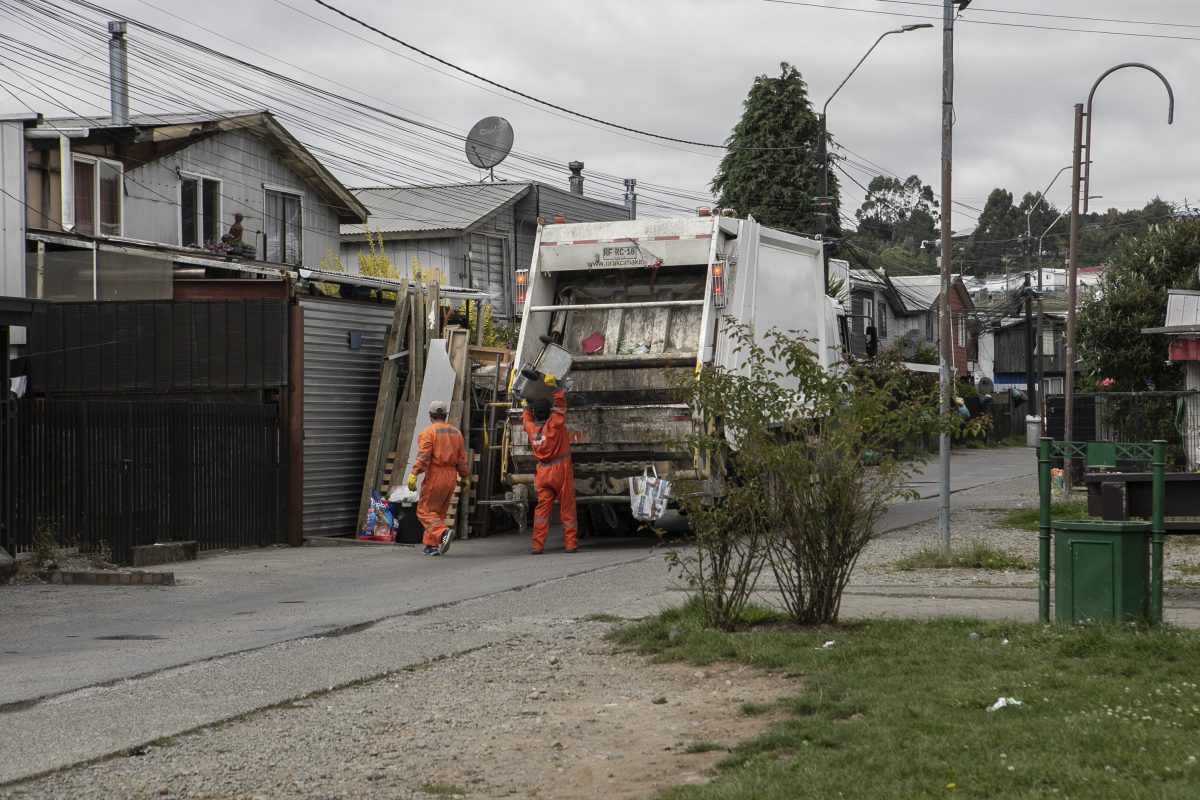 Municipio valora toma de razón de Contraloría para nuevo servicio de recolección de basura