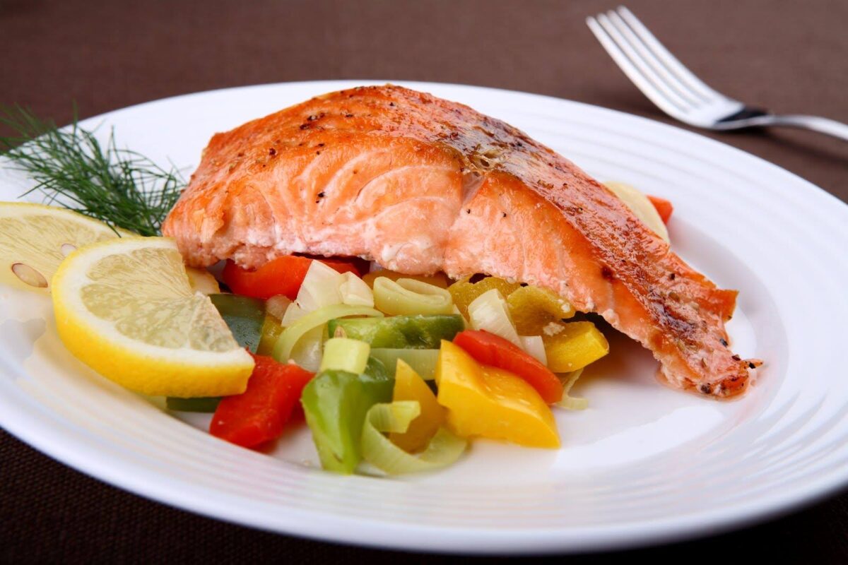 Semana del Salmón en Puerto Montt: Un Festín gastronómico con sabor local