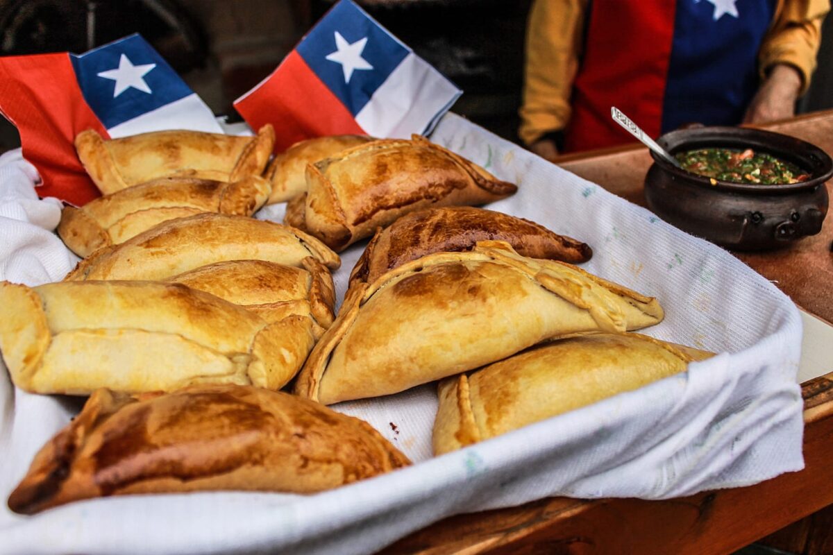 Puerto Montt busca las mejores empanadas de pino para este 18