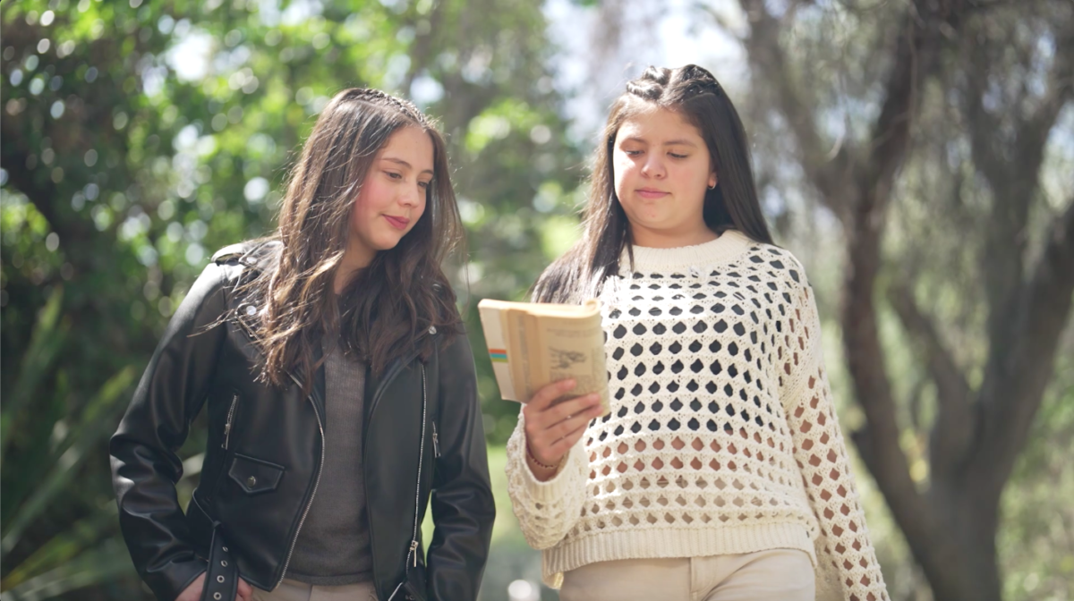 ¿Eres estudiante de 7º u 8º básico? Graba un video recomendando tu libro favorito y participa en Yo Te Cuento