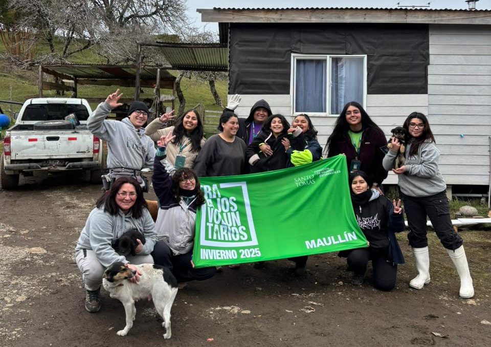 Trabajos Voluntarios de Invierno Santo Tomás en Maullín