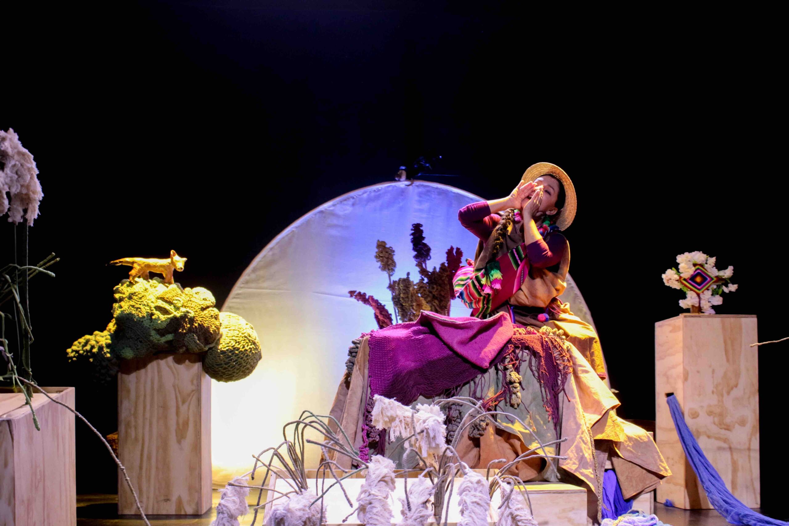 La obra Cosmoandina llega al Teatro Diego Rivera