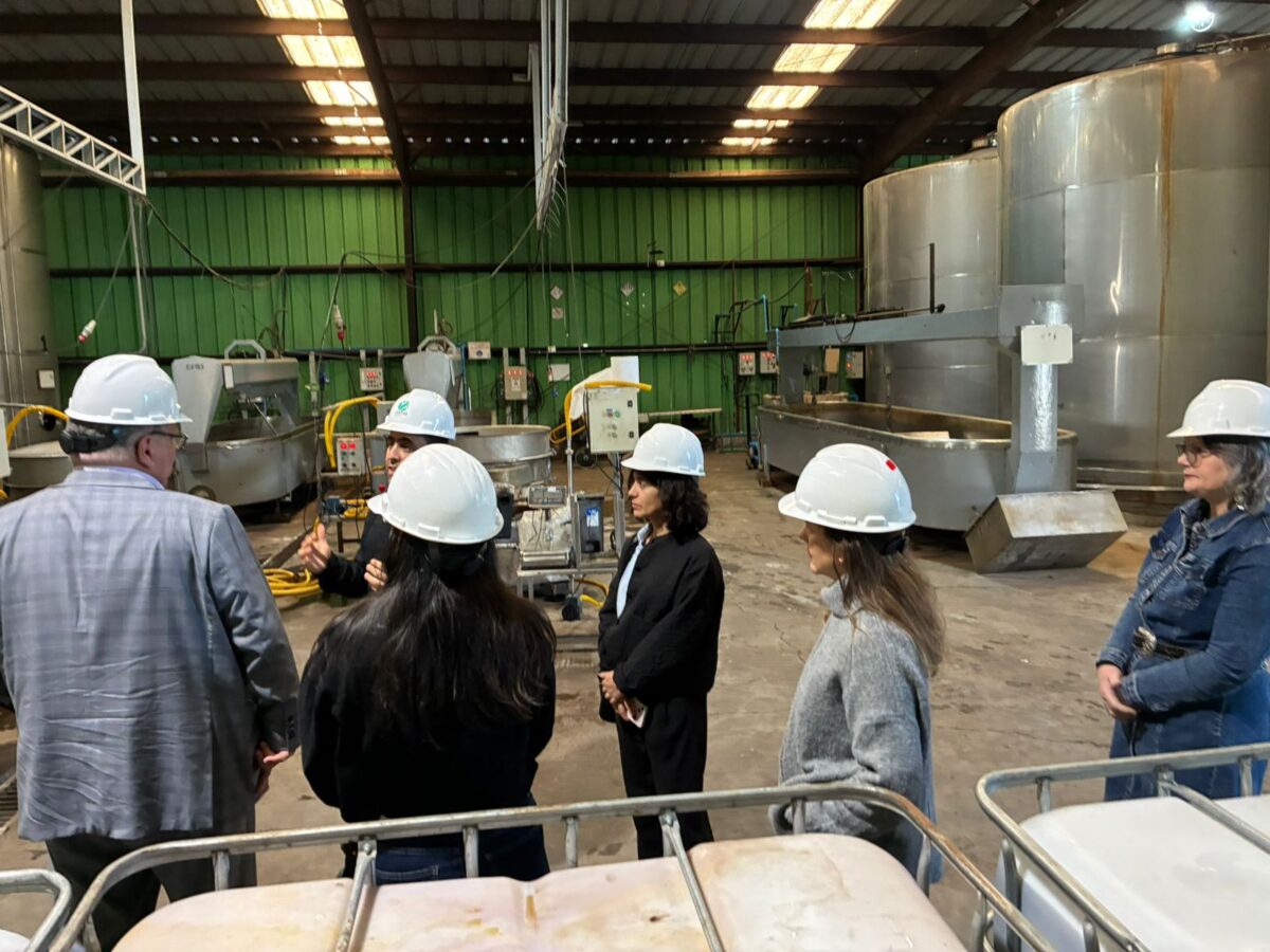 ProChile visita empresas de biotecnología en Los Lagos