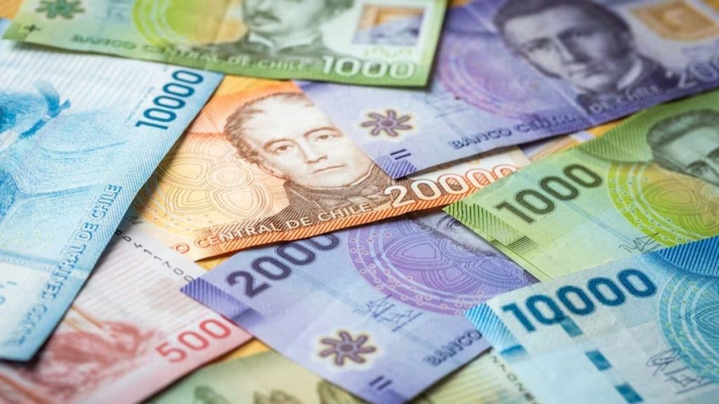 Alza del sueldo mínimo no impulsó otros salarios en 2025