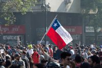 Protestas en Chile de 2019, Plaza Baquedano, Santiago, Chile. Fuente- Carlos Figueroa (Wikimedia)