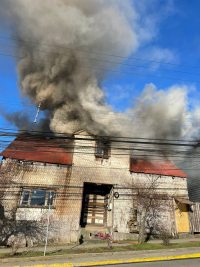Casa Patrimonial sufre incendio en pleno de Puerto Varas