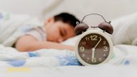 Sopnia recomienda despertar con luz ante discusión por cambio de horario
