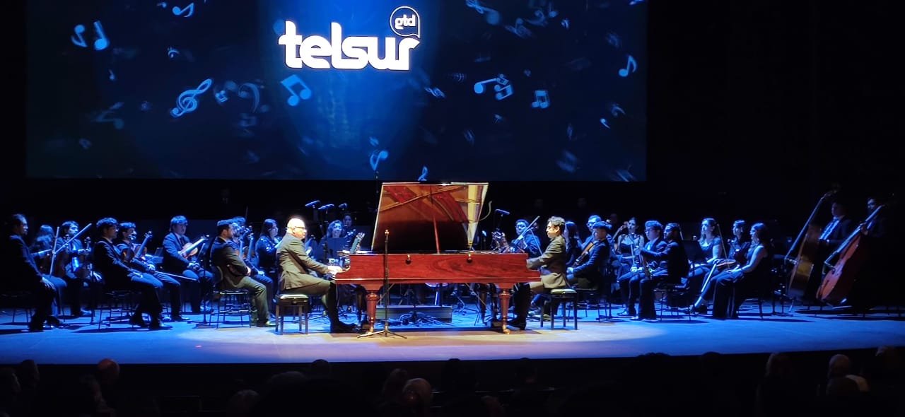 Armands Abols y Danor Quinteros Teatro del Lago, Gala Telsur