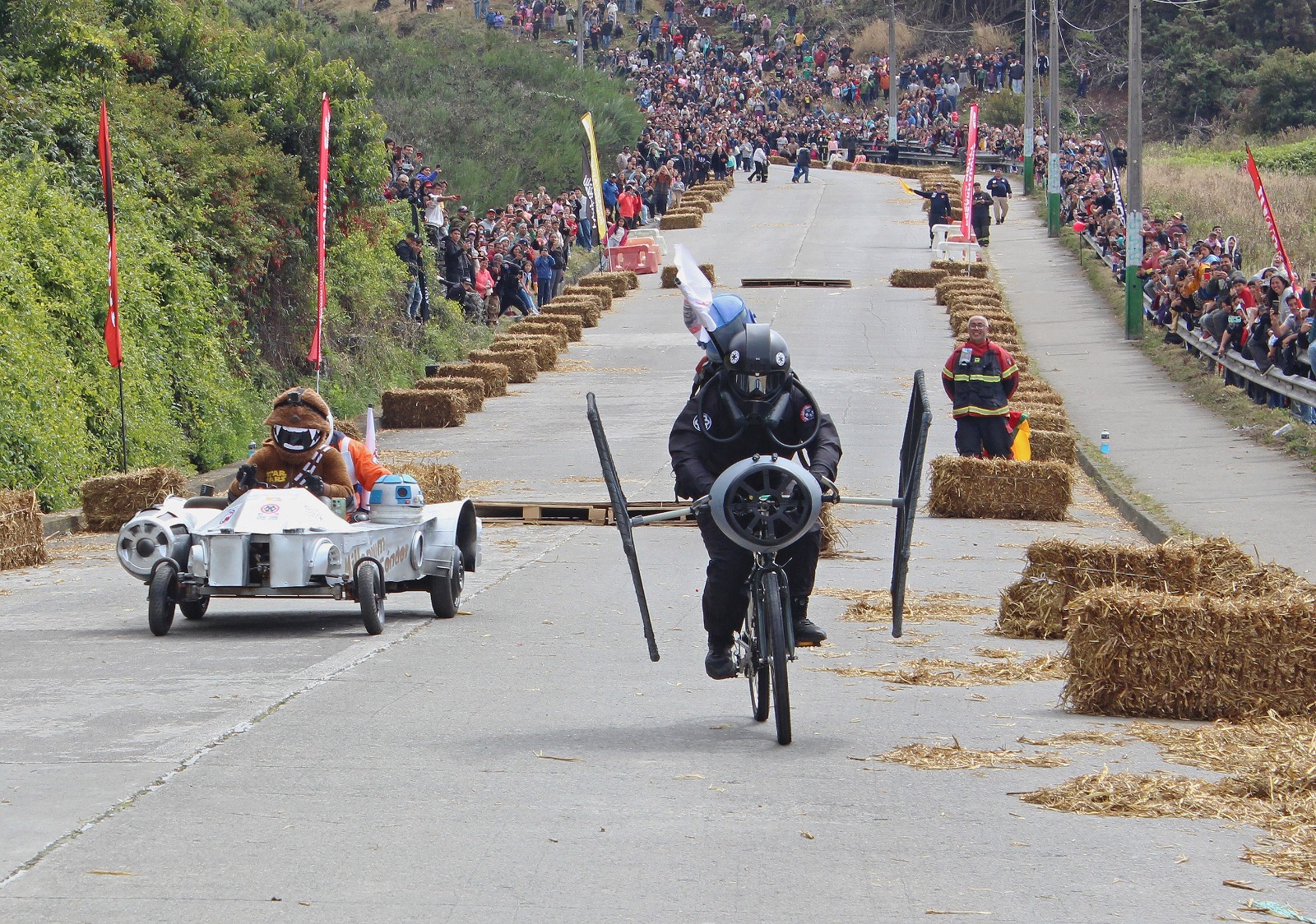 Carrera de Carros Locos Diario Puerto Varas