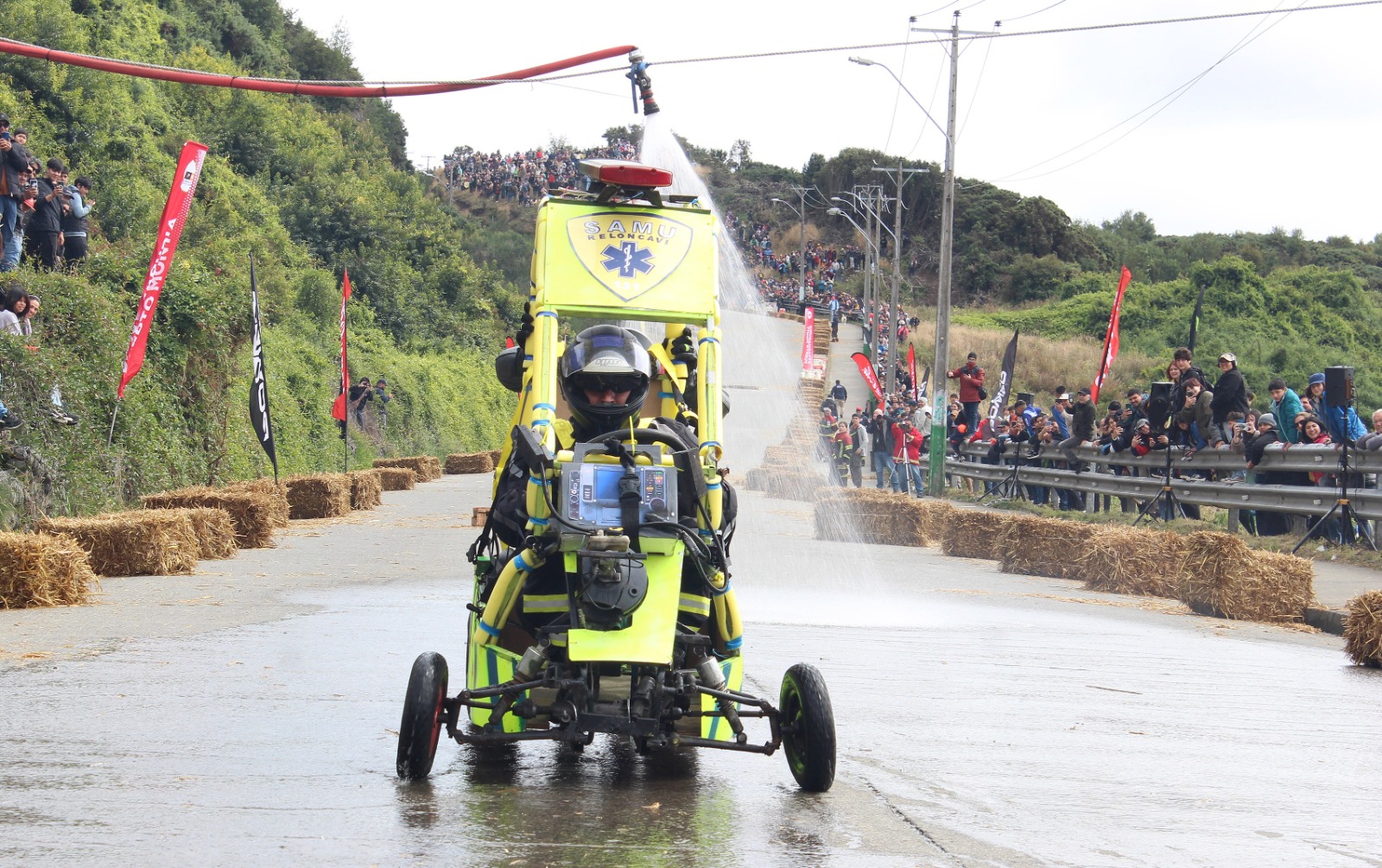 Carrera de Carros Locos Diario Puerto Varas