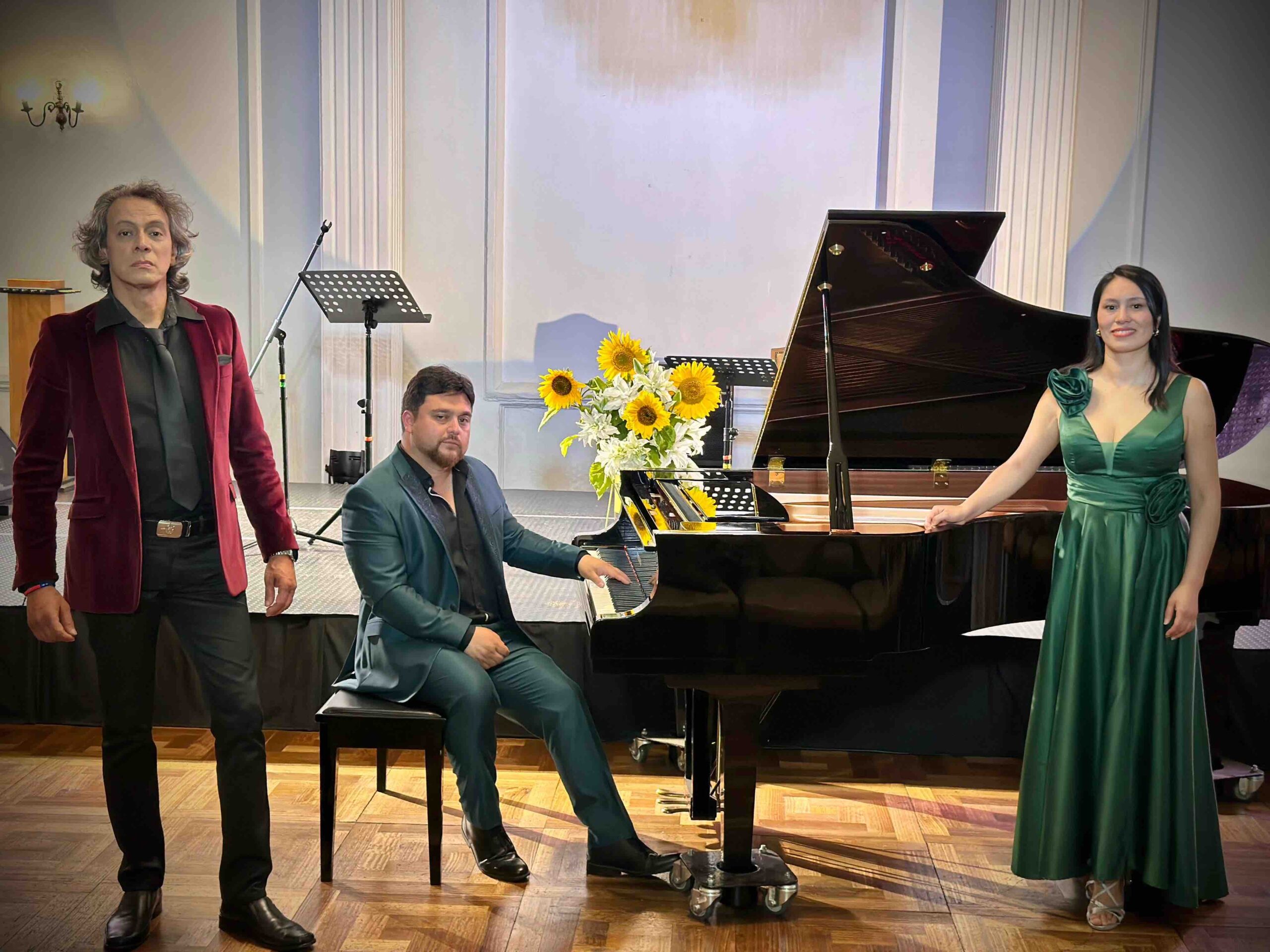 Trío Odissea presenta pop lírico en el Teatro Diego Rivera