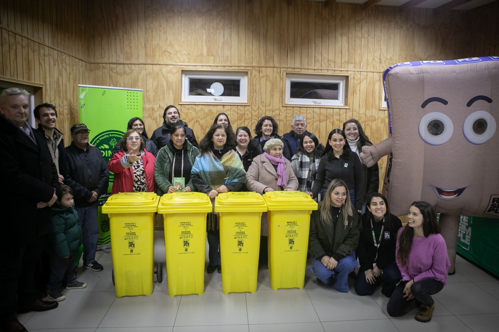 Puerto Varas recibe 10 mil contenedores de reciclaje