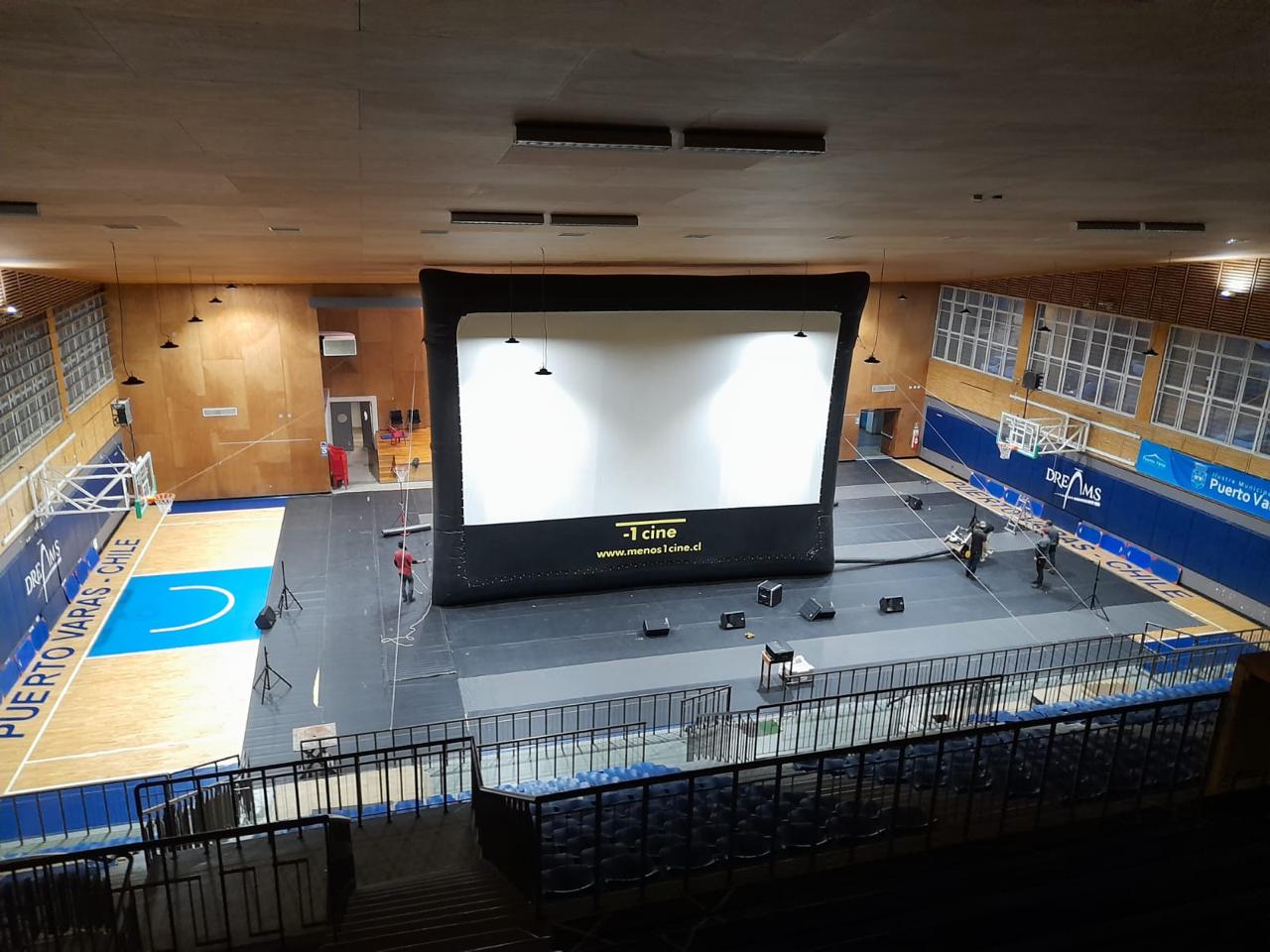 Funciones gratuitas de -1CINE llegarán al Gimnasio Fiscal
