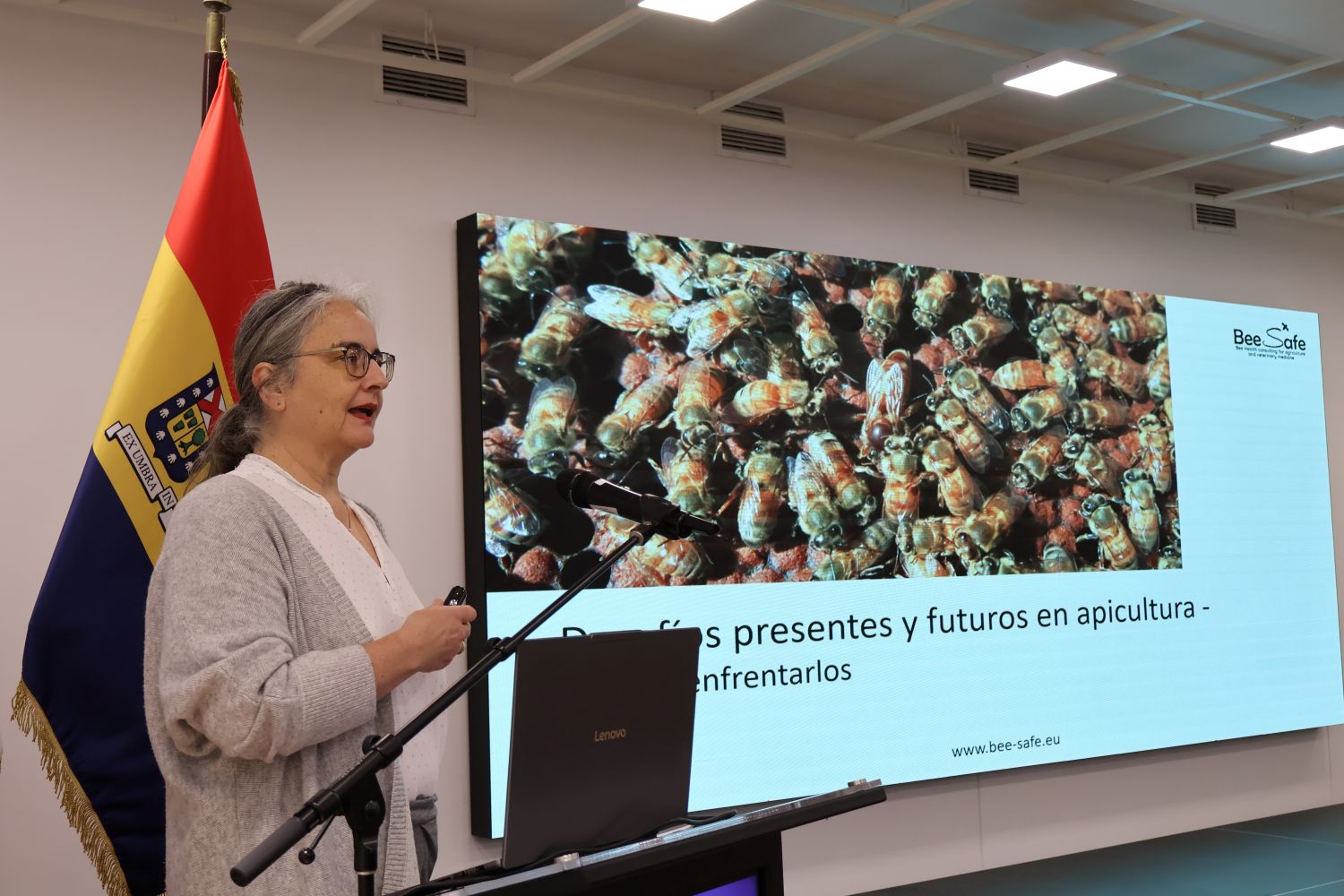 USM Bee Lab - Diario Puerto Varas